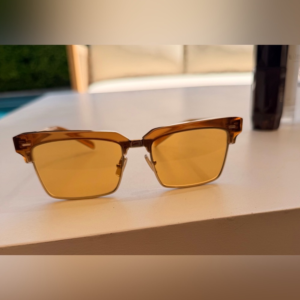 Miu Miu sunglasses Excellend condition